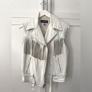 Vintage vest 80’s/90’s fringe leather. Biker/ moto style. Size 10